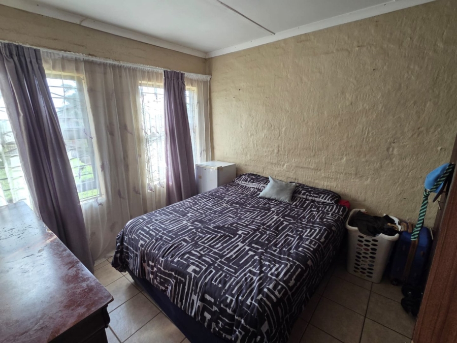 3 Bedroom Property for Sale in Lourierpark Free State